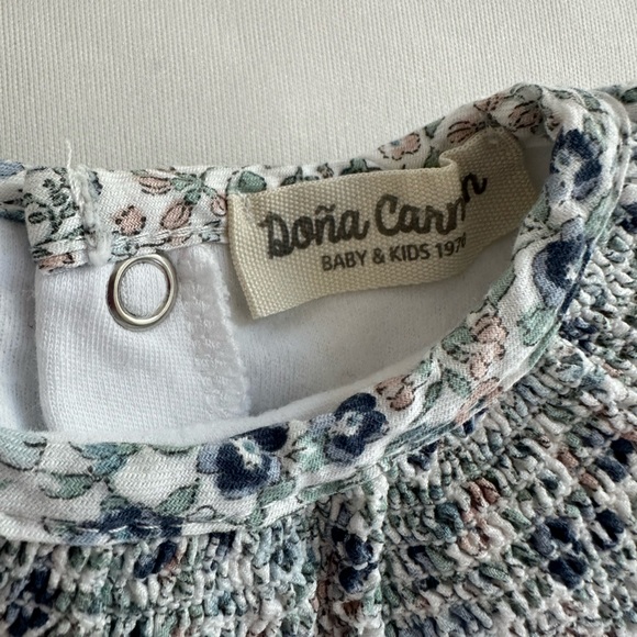 Gray and White Long Sleeve Tee with Paisley Print - Picture 3 of 3